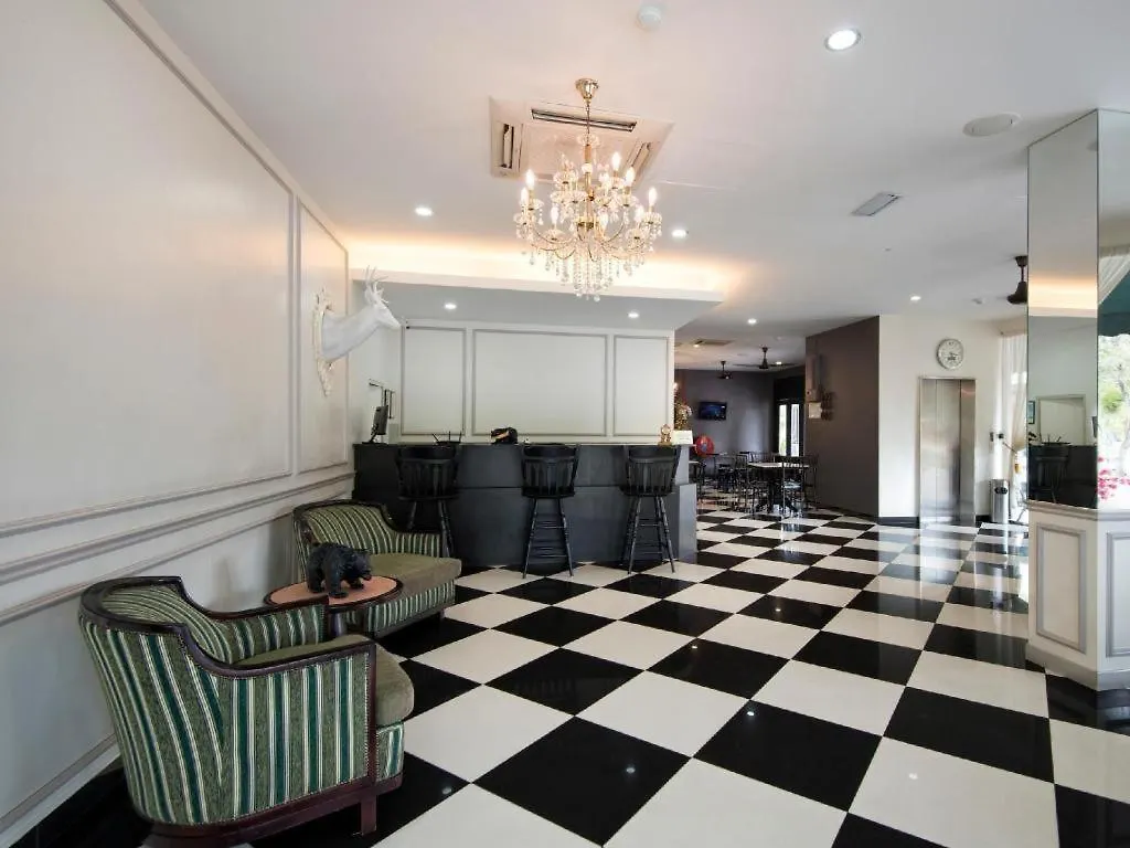 Luscious Hotel Bukit Mertajam 2*,