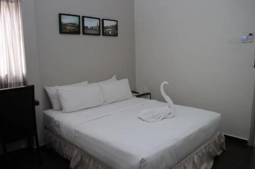 Luscious Hotel Bukit Mertajam 2*,  Malaysia