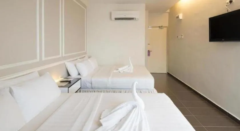 Luscious Hotel Bukit Mertajam 2*,